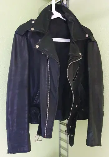 Vestes cuir Perfecto à Delémont