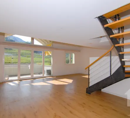 Spacieux appartement de 5,5 pièces avec vue dégagée à Bramois