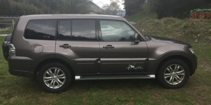 Mitsubishi Pajero 3.2 DID STYLE
