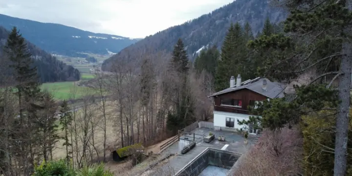 Appartement lumineux avec terrasse