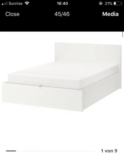 Lits avec matelas à Le Mont-sur-Lausanne