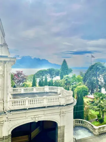 Appartement rénové et meublé, 4 chambres,  proche centre et lac à Montreux