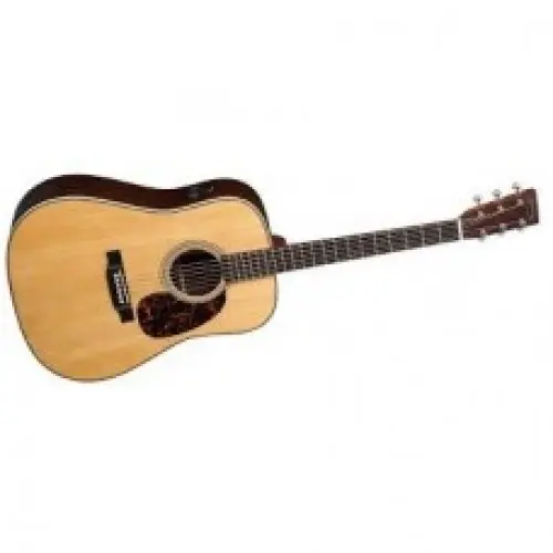 Martin HD-28 VE Acoustic-Electric Guitar à Berriatúa