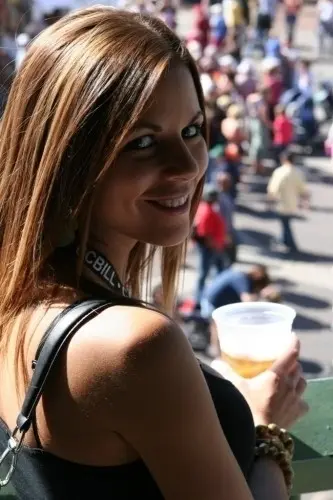 salut , ici  pour  relation  sérieuse  à Montrouge