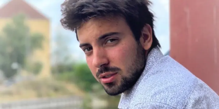 Escort Boy pour femme