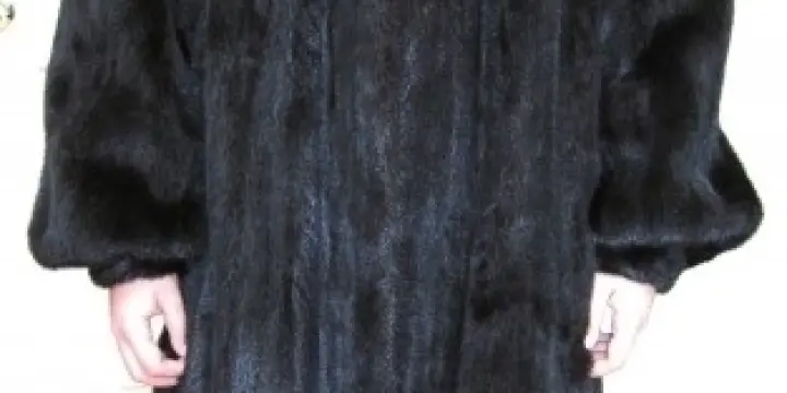 Beau manteau vison black (noir intense)