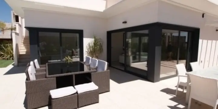 Une Maison en Espagne pour Être Heureux!