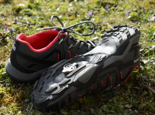 Chaussures VTT SPD Shimano Taille 41 à Fribourg