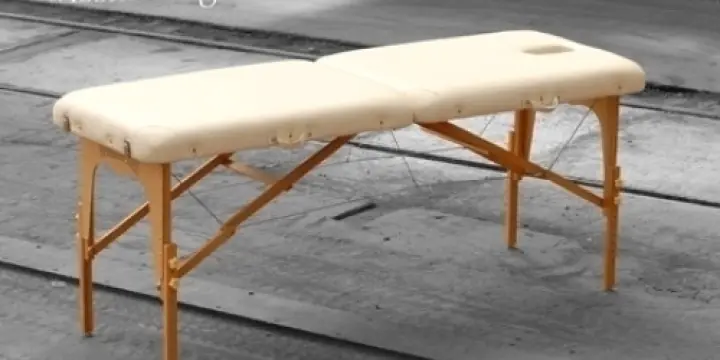 Table de massage dès 350.- 079 4430381