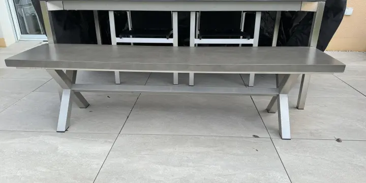 Vends banc Pfister en ciment