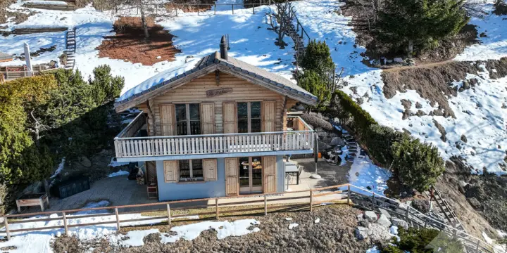 Charmant chalet avec vue spectaculaire