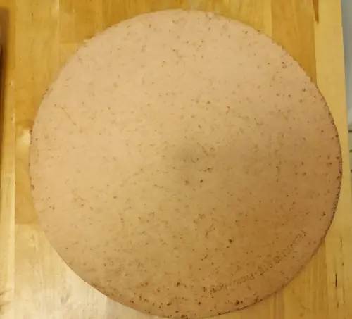 Pierre en terre cuite pour pizza à Lausanne