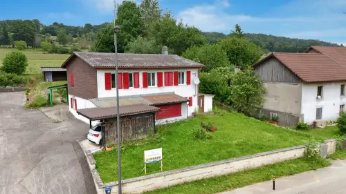 Maison locative à la campagne composée de 2 appartements à Réclère