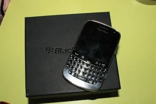 Blackberry bold 990 noir vendre/échange à Sion