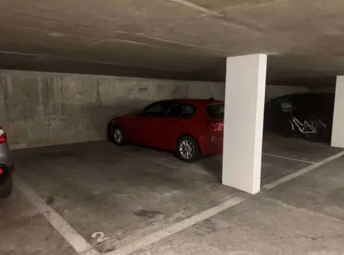 Parking souterrain, 8min de Cornavin / 5min Navigation à Genève