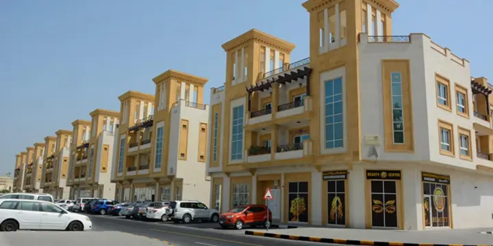 Restaurant for sale in a shopping center Grand Avenue, Al Nasiriyah, Sharjah