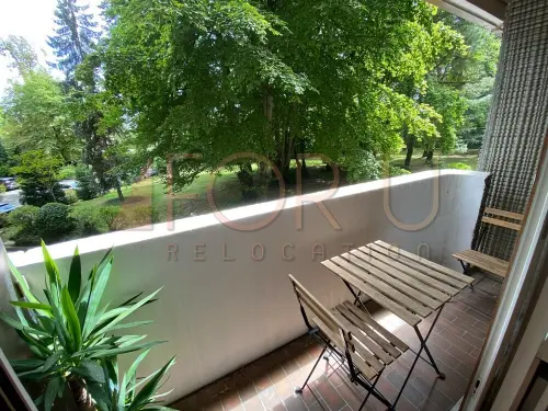 Beau studio au calme avec balcon et piscine à Cologny à Cologny