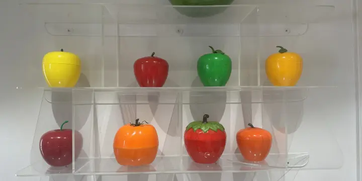 Fruits et légumes en plastique