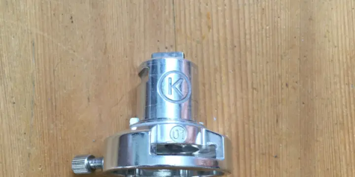 Adaptateur barre Kenwood KAT001ME