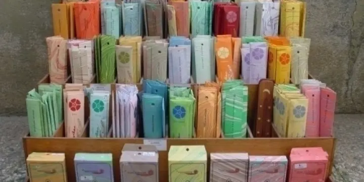 Grand choix d'encens du monde entier