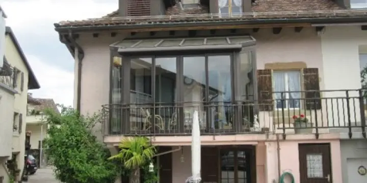 Appartement dans maison de village