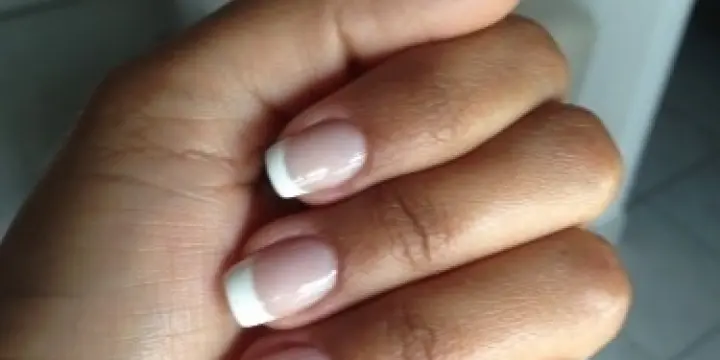 Belle jusqu'au bout des Ongles, (Stylist
