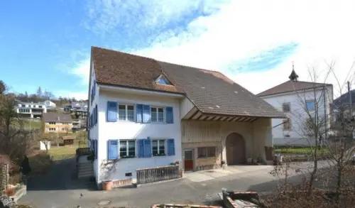 Bauernhaus mit vielen Potenzialen plus Bauland à Zeglingen