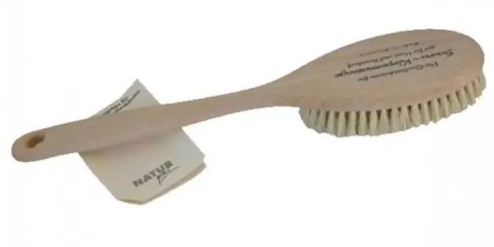 Brosse en bois pour sauna