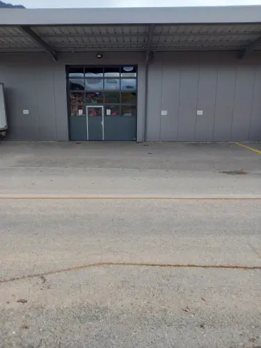 Trois places de parc