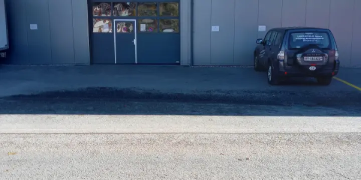 Trois places de parc