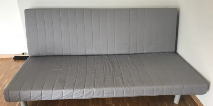 Canapé-lit en excellent état