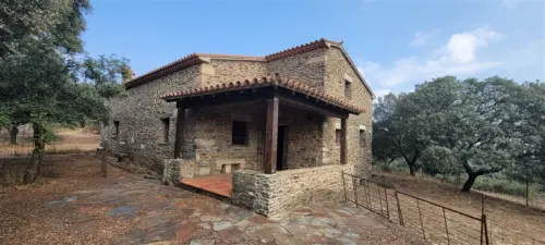 Domaine avec vue sur le lac /Extremadura/370,000€ à Trujillo