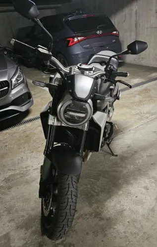 HONDA CB1000RA 2018 à Carouge