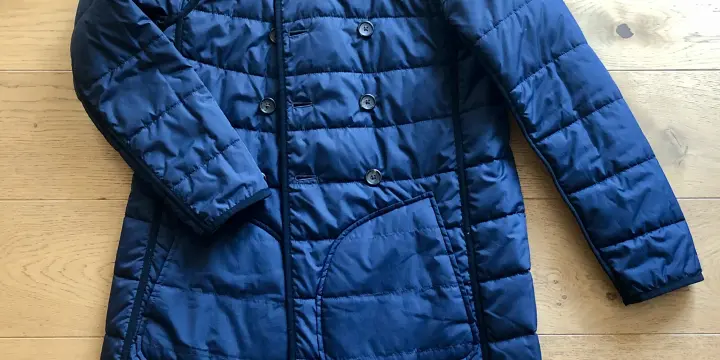Manteau léger matelassé court réversible 38