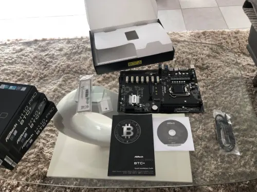 Carte mère neuve  ASRock H110 PRO BTC + à Petit-Lancy