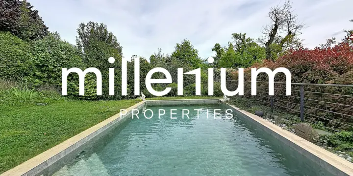 Belle maison 8P avec piscine à Onex