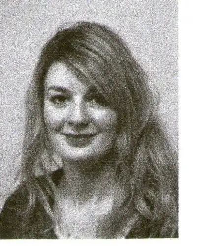 Jeune femme donne cours de violon/alto à geneve