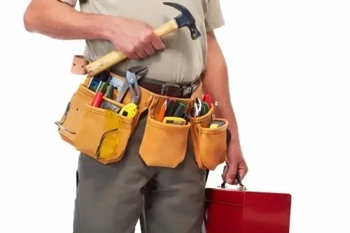 travaux de bricolage, peinture à carauge