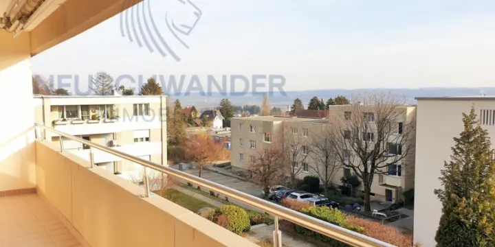 Vue panoramique sur les Alpes bernoises - appartement de 4.5 pièces