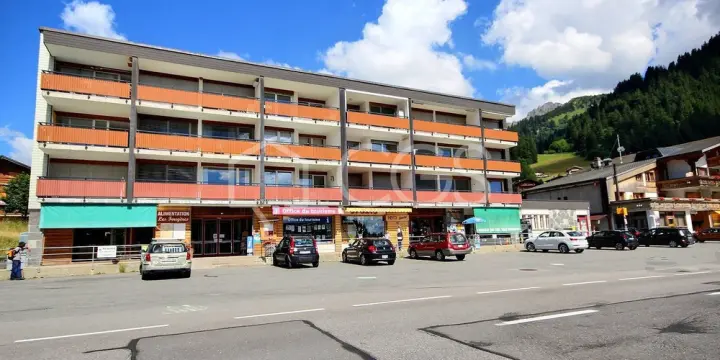 Opportunité ! Convertir deux chambres en un vaste appartement-LOT 1
