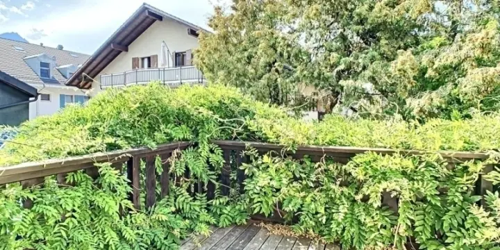 Maison villageoise de 149 m2 habitable à 5 min de Villeneuve.