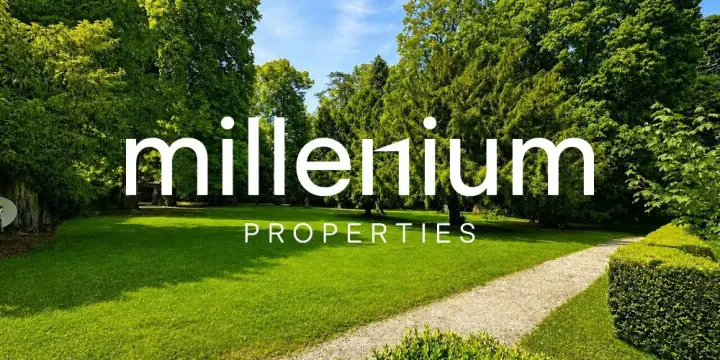 Appartement duplex de charme en rez-de-jardin au Château Barillet --Satigny