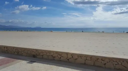 Appartement de 3 pièces en bord de mer à Alicante