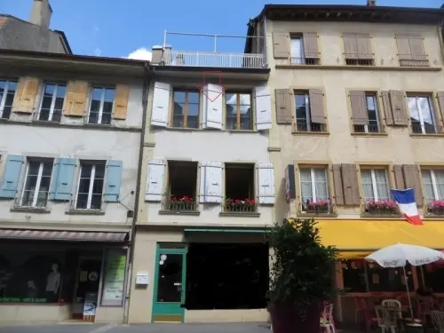 Appartement de 2 pièces dans l'hyper centre historique d'Orbe à Orbe