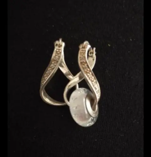 Boucles d'oreilles pour Charms Chamilia, en argent 925 à Moutier