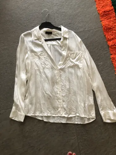 Chemise en soie blanche Caroll 42 à Nyon