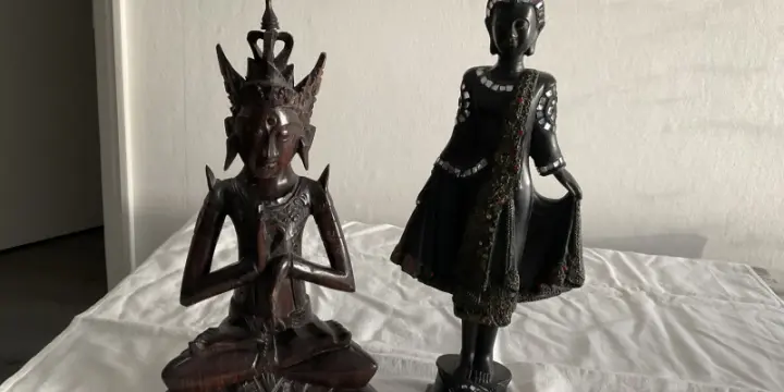 jolies statues bois 30cm