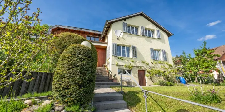 Ein Zuhause mit Substanz und Potenzial an attraktiver Lage