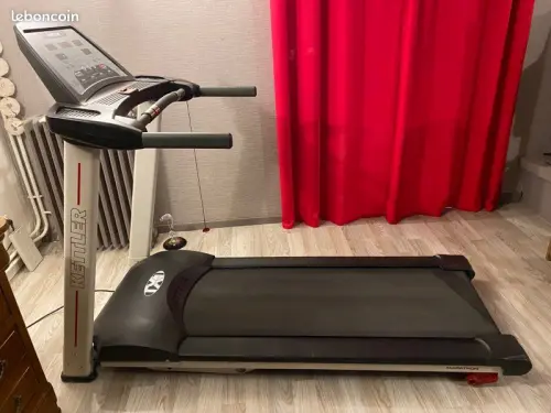Tapis de course KETTLER Marathon TX1 à Collombey-Muraz