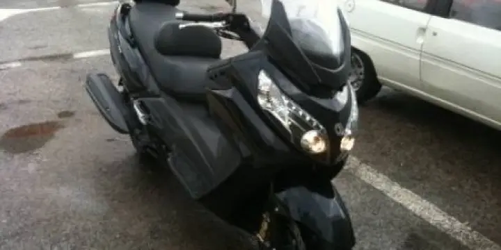 Scooter Sym Maxsym 400i